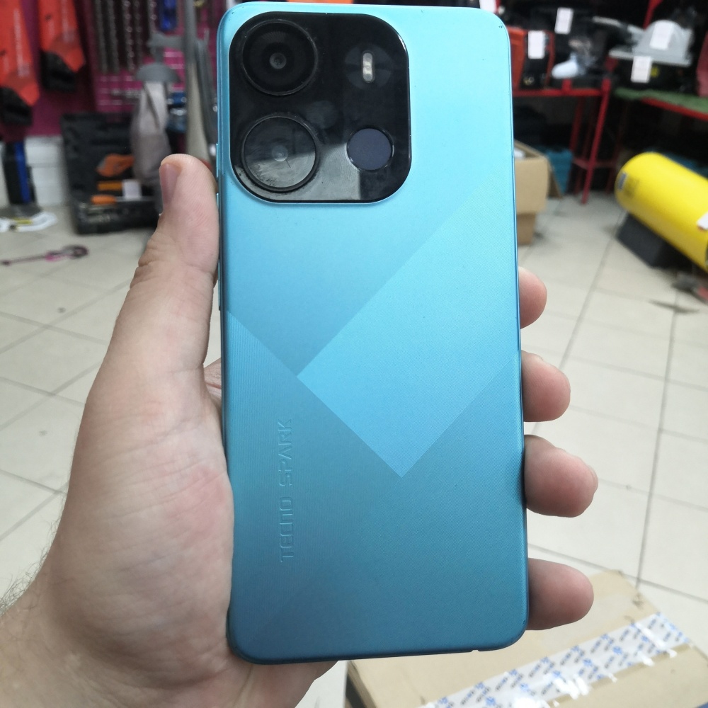 Мобильный телефон Tecno spark go 2023 4 64