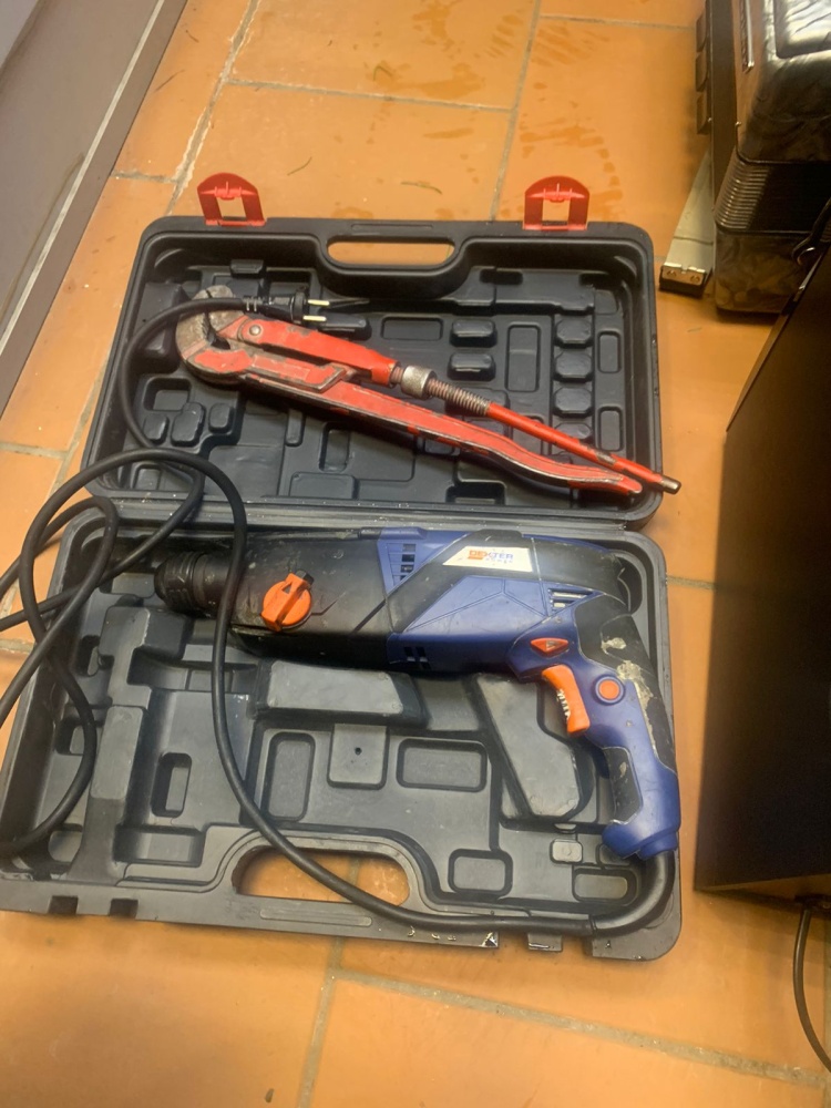 Перфоратор Dexter IC750EH