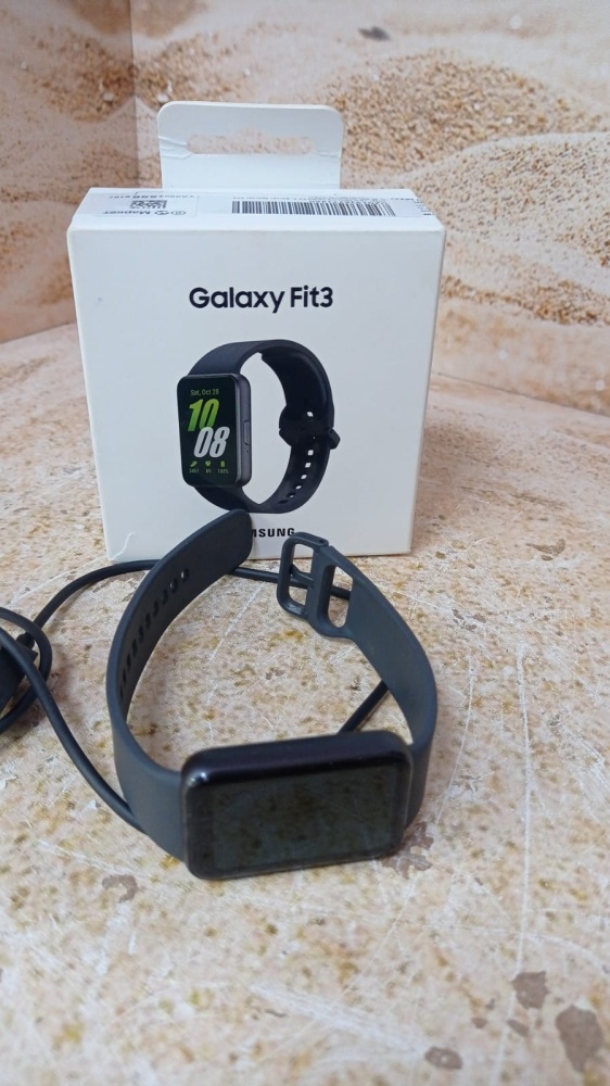 Смарт-браслет SAMSUNG FIT3