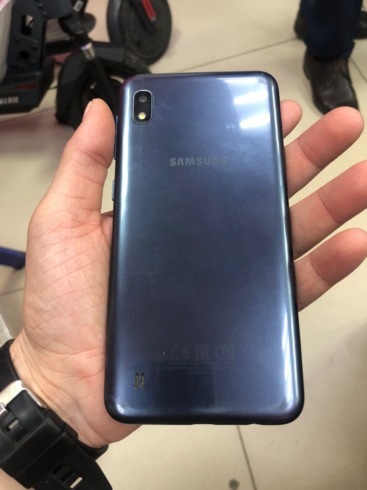 Смартфон Samsung A10 4\32