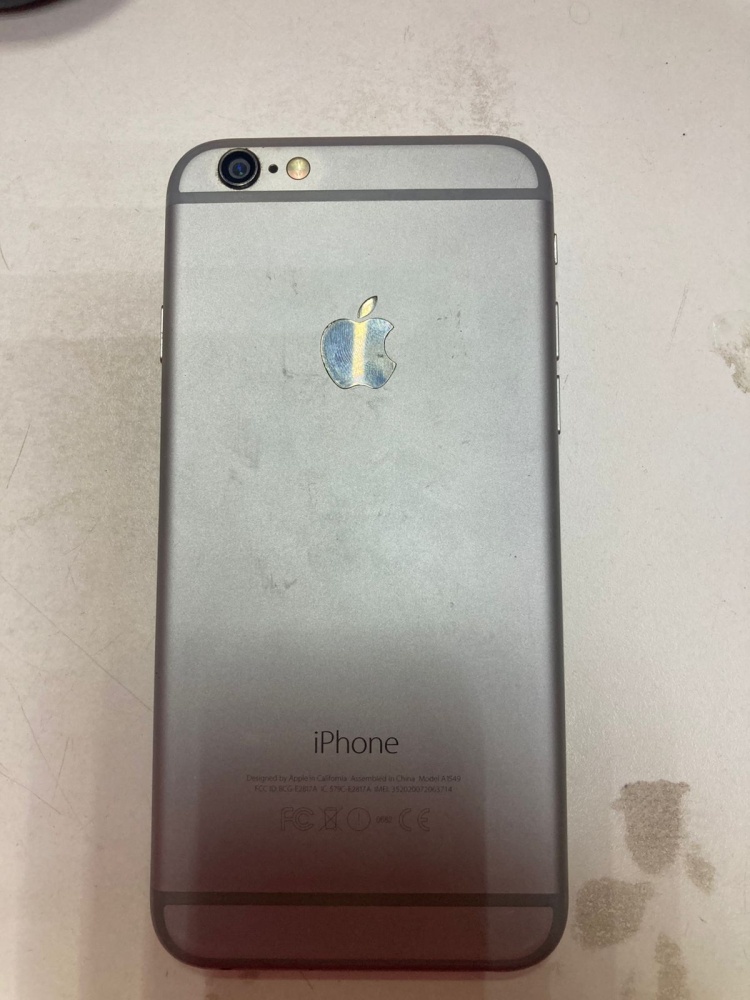 Смартфон iPhone 6+  16гб