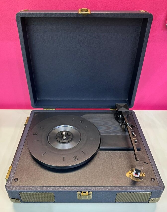 Проигрыватель винила Ritmix LP-100